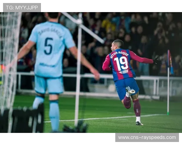 巴萨中场控球率领先但转化率下滑,奥萨苏纳反击成威胁 巴萨中场控球率领先但转化率下滑,奥萨苏纳反击成威胁