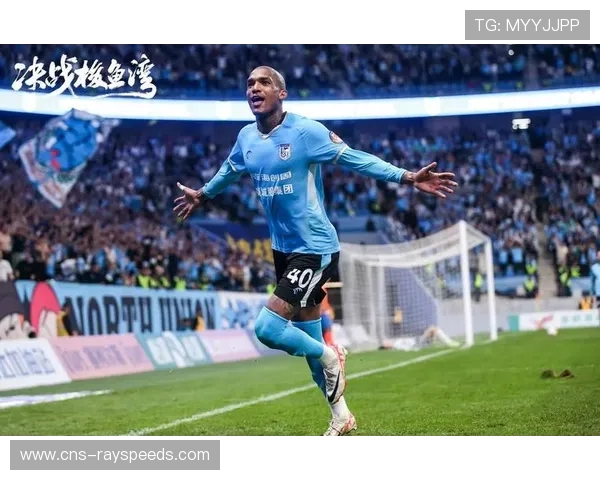 卡兰加头球破门，大连英博收获中超历史首球